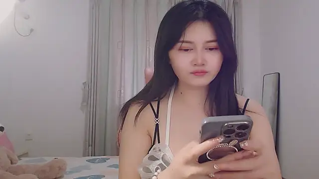 Snapshot of Little-sweet chatting on March 12, 2:30 am Little-sweet online show from March 12, 2:30 am