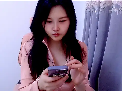 Snapshot of Little-sweet chatting on September 25, 12:58 am Little-sweet online show from September 25, 12:58 am