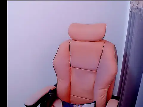 Snapshot of Little-sweet chatting on October 8, 1:47 am Little-sweet online show from October 8, 1:47 am