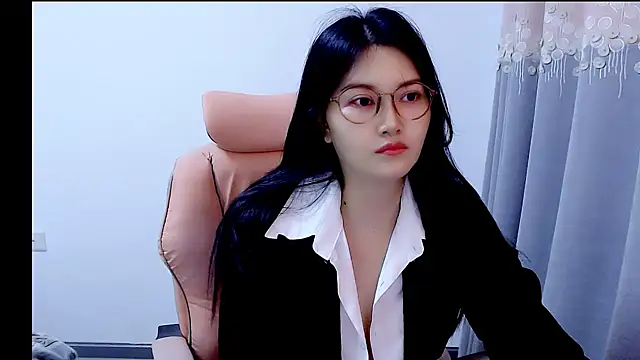 Snapshot of Little-sweet chatting on October 30, 4:47 am Little-sweet online show from October 30, 4:47 am