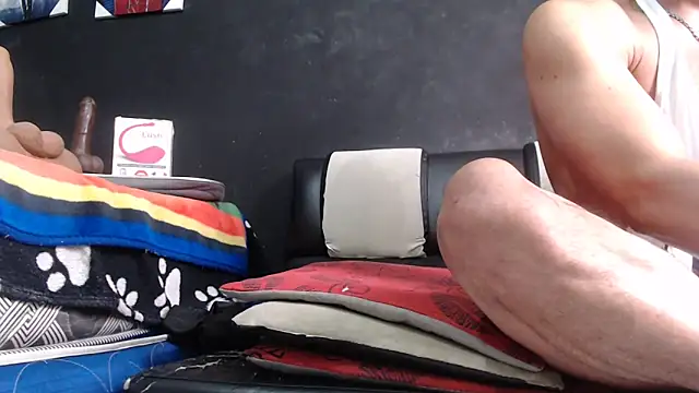 ethasteban27 online show from March 2, 9:01 pm