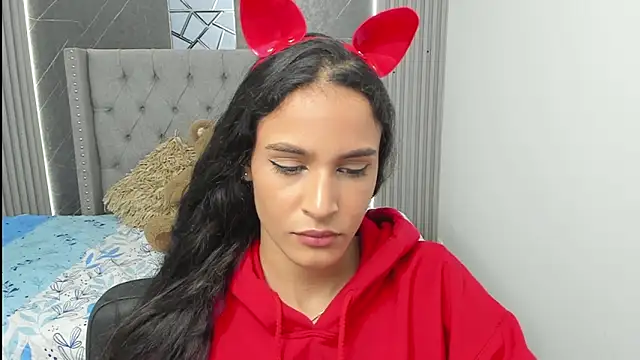 Susieeve online show from December 7, 4:47 pm