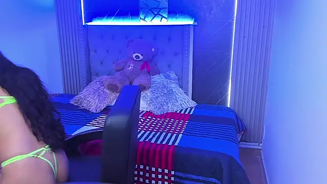 Susieeve online show from February 4, 9:31 pm