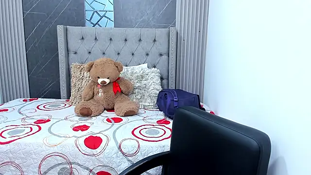 Susieeve online show from September 20, 8:32 pm