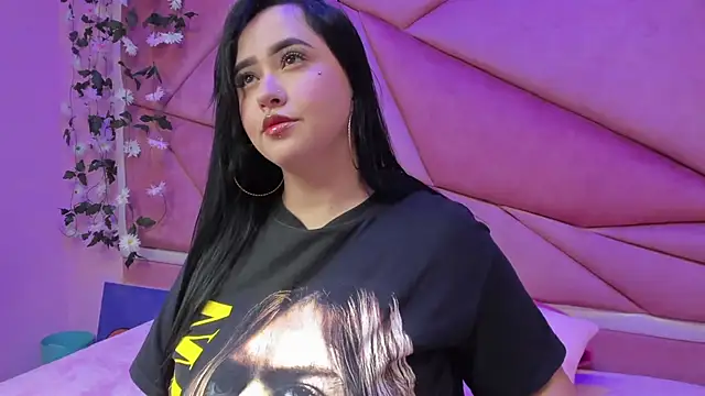 Victoria Rossy online show from October 6, 7:33 pm