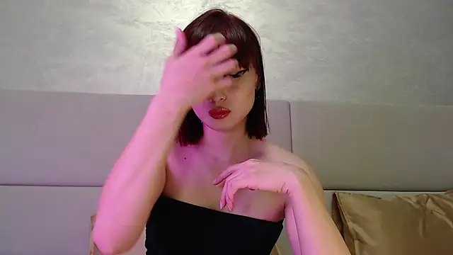 Snapshot of MiaRie chatting on November 16, 5:18 pm MiaRie online show from November 16, 5:18 pm