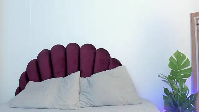 SweetGirl       online show from March 18, 10:29 am