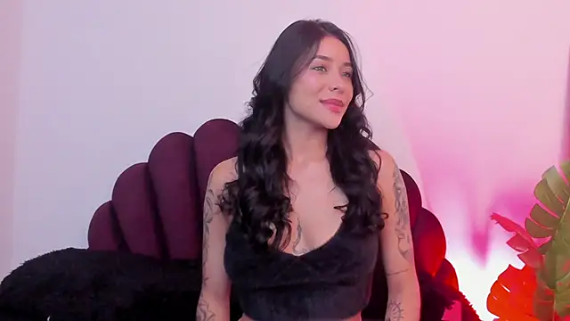 SweetGirl       online show from April 3, 9:51 am