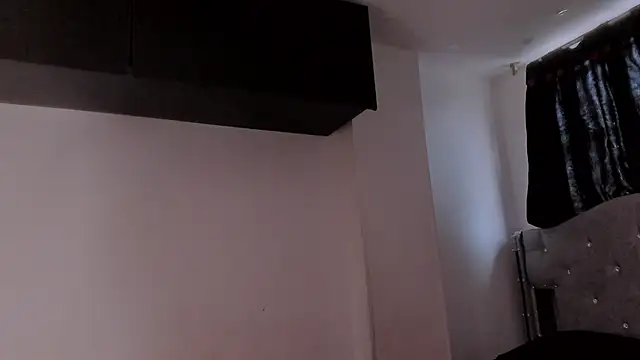 game with lesbians  online show from February 11, 10:07 pm