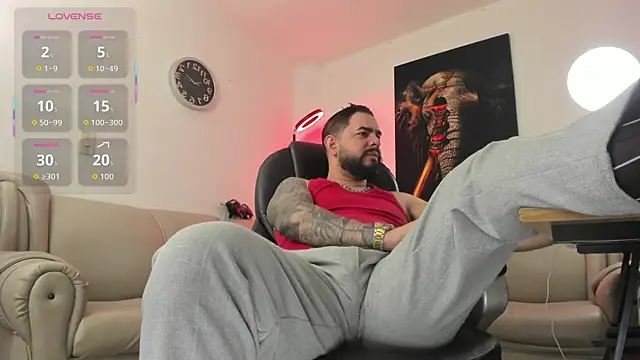 Ethan Castellano online show from December 15, 10:36 pm