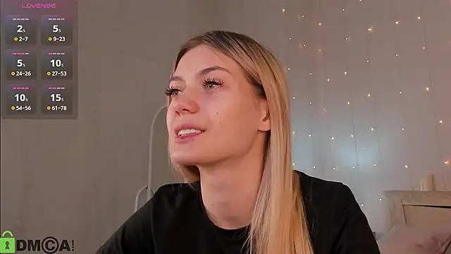 Snapshot of Cherry_Price chatting on October 10, 11:37 pm Cherry Price online show from October 10, 11:37 pm