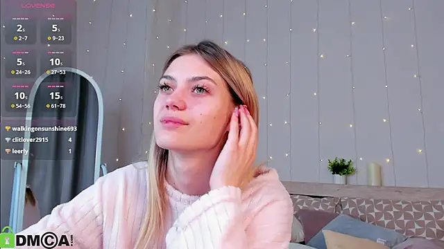 Snapshot of Cherry_Price chatting on November 7, 12:43 am Cherry Price online show from November 7, 12:43 am