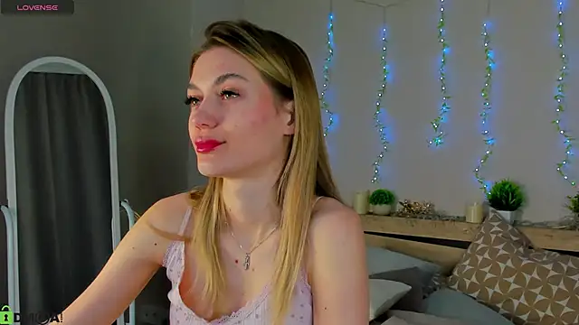 Cherry Price online show from April 21, 12:01 am