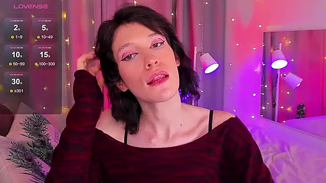 Snapshot of Kolette_Gray chatting on December 6, 6:50 pm Kolette Gray online show from December 6, 6:50 pm