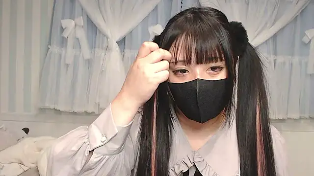 Snapshot of yua0727 chatting on January 16, 1:48 pm yua0727 online show from January 16, 1:48 pm