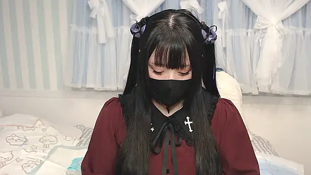 Snapshot of yua0727 chatting on May 20, 1:50 pm yua0727 online show from May 20, 1:50 pm
