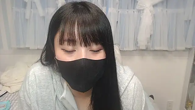 yua0727 online show from June 6, 2:11 pm
