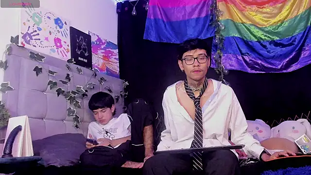 jacks hotter online show from January 19, 1:10 am