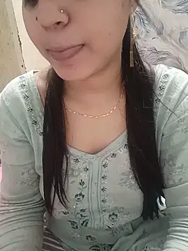 Snapshot of Sania-Love chatting on June 8, 3:34 pm Sania-Love online show from June 8, 3:34 pm