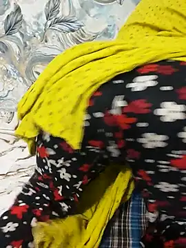 Snapshot of Sania-Love chatting on June 28, 1:55 am Sania-Love online show from June 28, 1:55 am