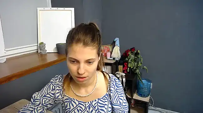 felicity gold online show from March 3, 10:28 am