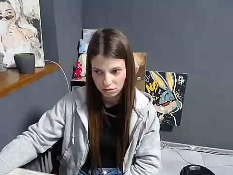 Snapshot of felicity_gold chatting on June 2, 6:04 am felicity gold online show from June 2, 6:04 am