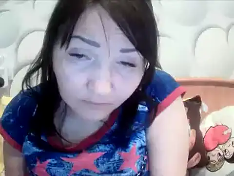 ClaireSunset online show from March 22, 6:11 pm