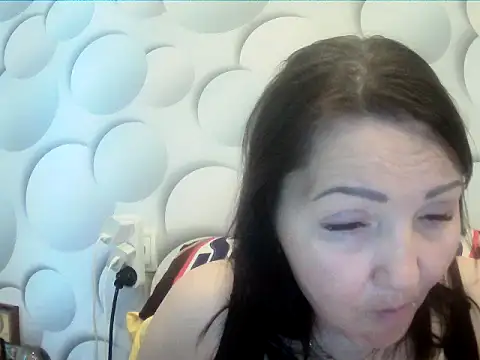 Snapshot of ClaireSunset chatting on May 2, 5:18 pm ClaireSunset online show from May 2, 5:18 pm
