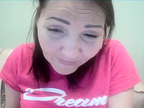 Snapshot of ClaireSunset chatting on May 8, 5:29 pm ClaireSunset online show from May 8, 5:29 pm