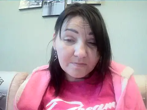 Snapshot of ClaireSunset chatting on May 23, 5:28 pm ClaireSunset online show from May 23, 5:28 pm
