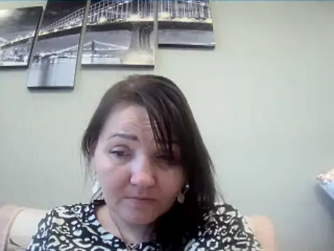 Snapshot of ClaireSunset chatting on June 1, 5:25 pm ClaireSunset online show from June 1, 5:25 pm