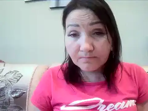 Snapshot of ClaireSunset chatting on June 25, 5:39 pm ClaireSunset online show from June 25, 5:39 pm