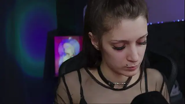 Kathleen Meow online show from December 11, 10:36 am