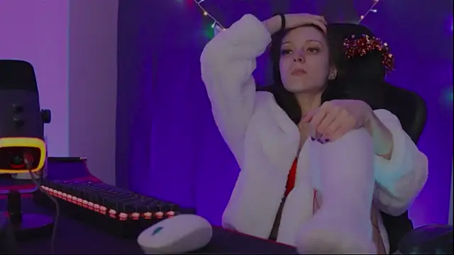 Kathleen Meow online show from December 25, 9:24 am