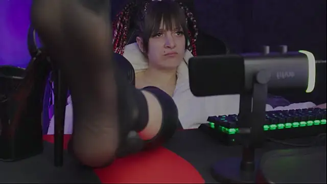 Kathleen Meow online show from January 6, 4:02 pm