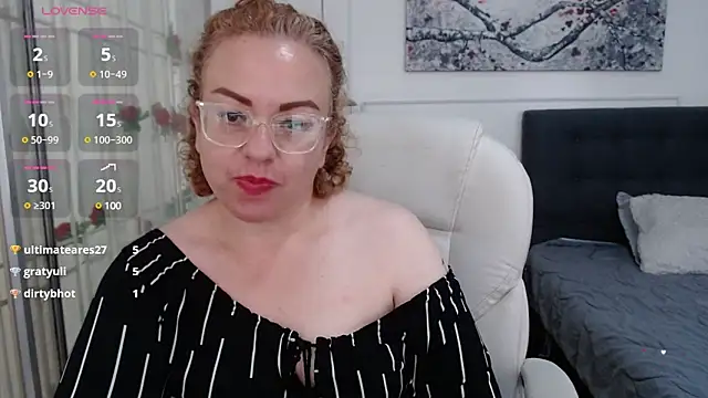 Snapshot of Tania_Goddess_ chatting on December 30, 4:51 pm Tania Goddess  online show from December 30, 4:51 pm