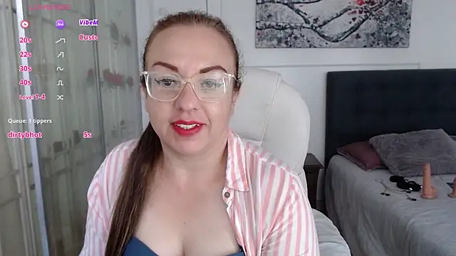 Snapshot of Tania_Goddess_ chatting on January 16, 7:10 pm Tania Goddess  online show from January 16, 7:10 pm