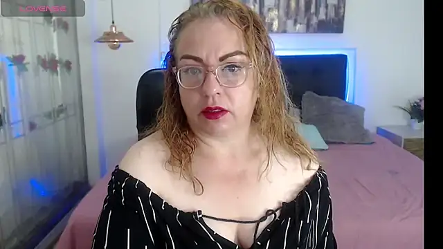 Snapshot of Tania_Goddess_ chatting on October 7, 2:58 pm Tania Goddess  online show from October 7, 2:58 pm