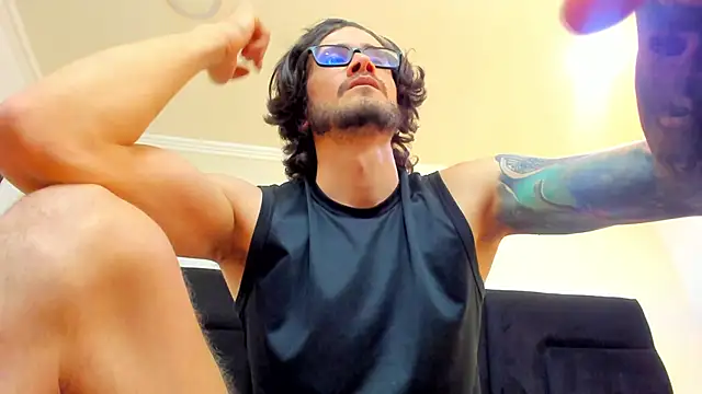 Loggan donnelly online show from February 14, 11:53 pm