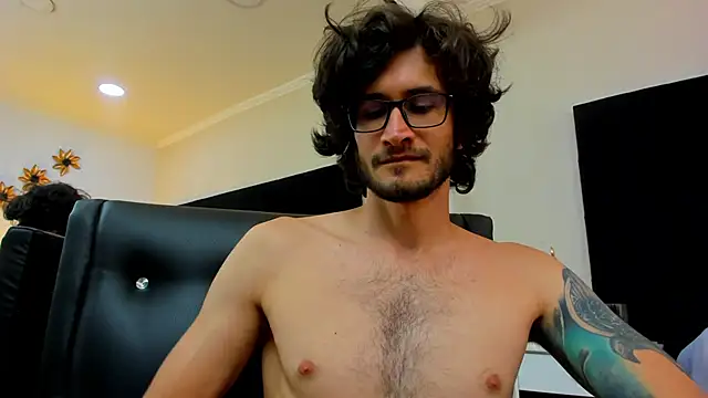 Loggan donnelly online show from February 15, 2:58 am