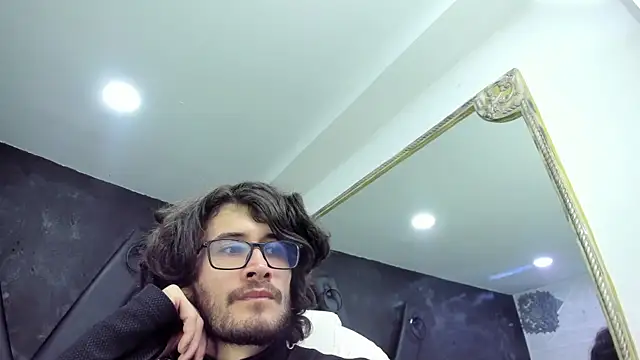 Loggan donnelly online show from March 20, 8:08 pm