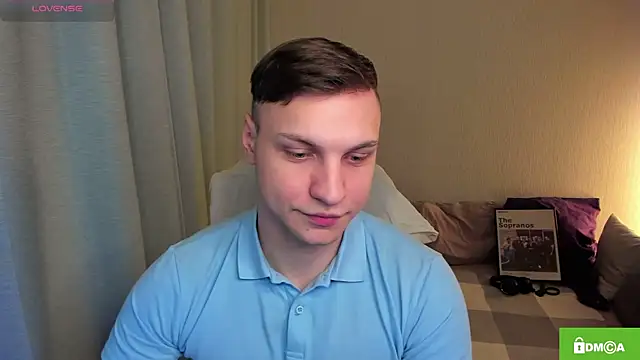 handsome guy01 online show from April 20, 6:31 pm