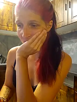 Snapshot of Lenchen_ chatting on May 23, 7:29 pm Lenchen online show from May 23, 7:29 pm