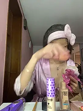 Snapshot of Praga_Pink chatting on March 16, 4:41 am Praga Pink online show from March 16, 4:41 am