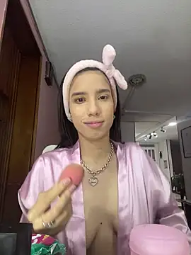 Snapshot of Praga_Pink chatting on March 23, 5:21 am Praga Pink online show from March 23, 5:21 am