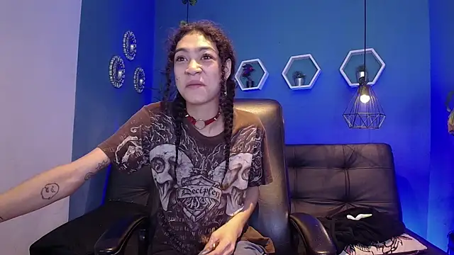 Aurora ath online show from December 20, 3:57 am