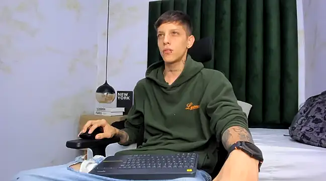 Adam hard  online show from February 24, 11:52 pm