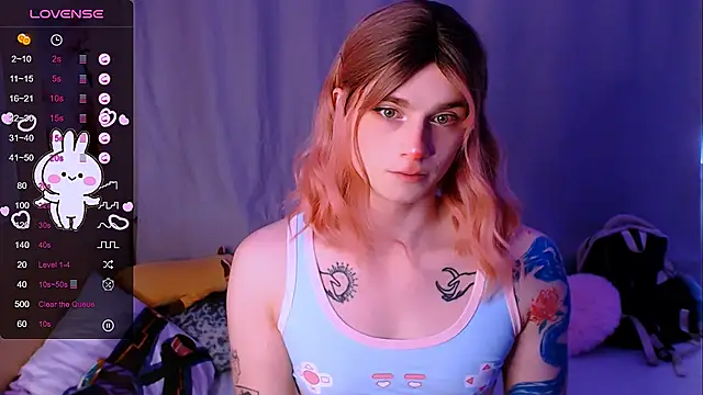 Alice Hells online show from October 29, 7:32 am