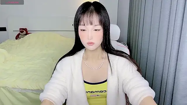 Snapshot of -Wendy__ chatting on January 6, 2:47 pm -Wendy online show from January 6, 2:47 pm