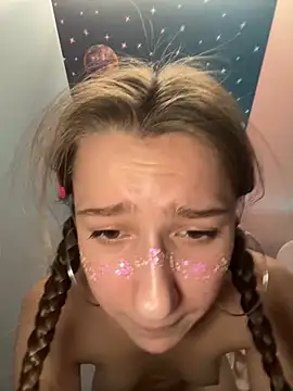 Lia  Love online show from January 2, 2:13 pm